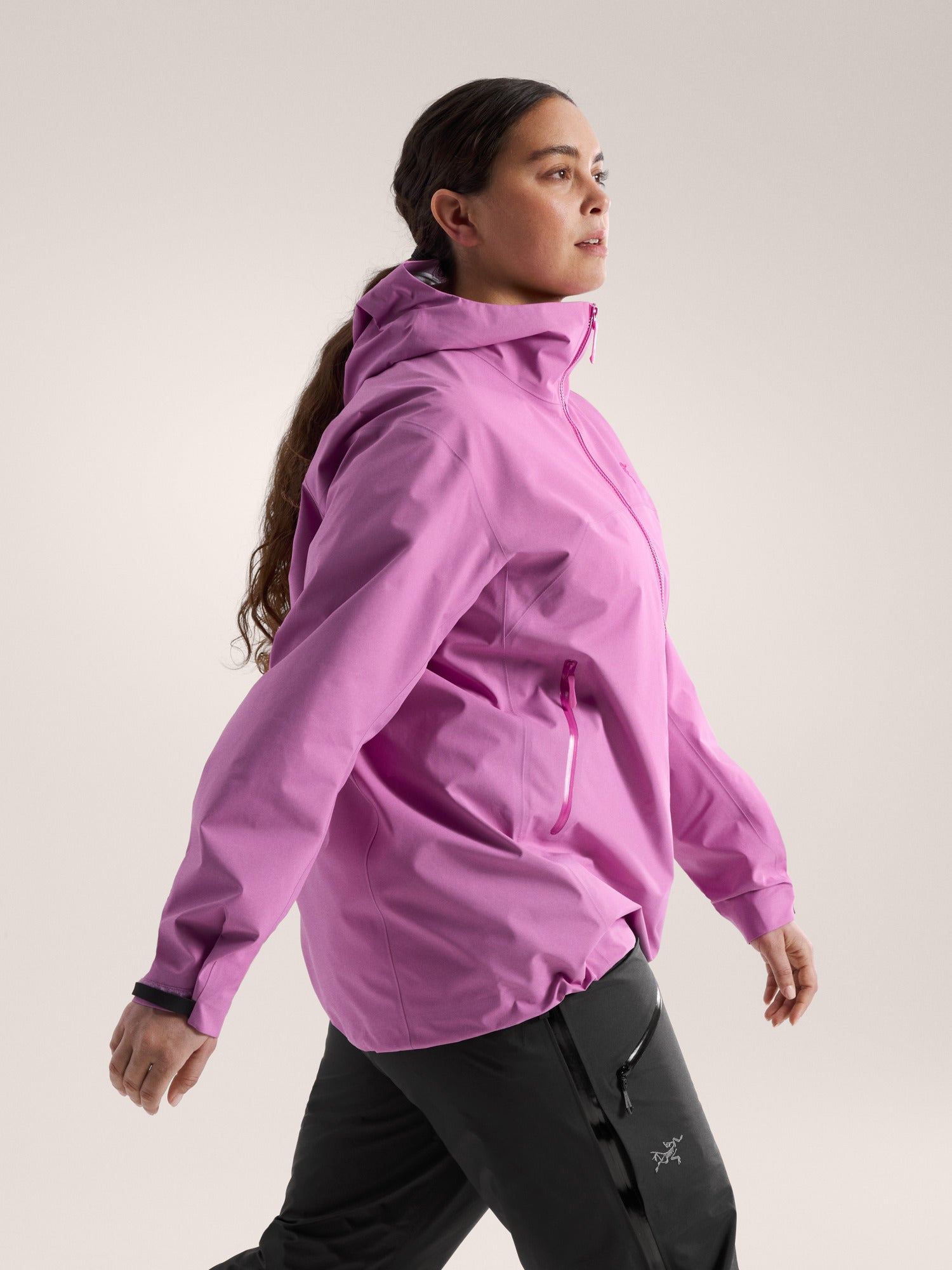 Beta Jacket Women's - Image 2