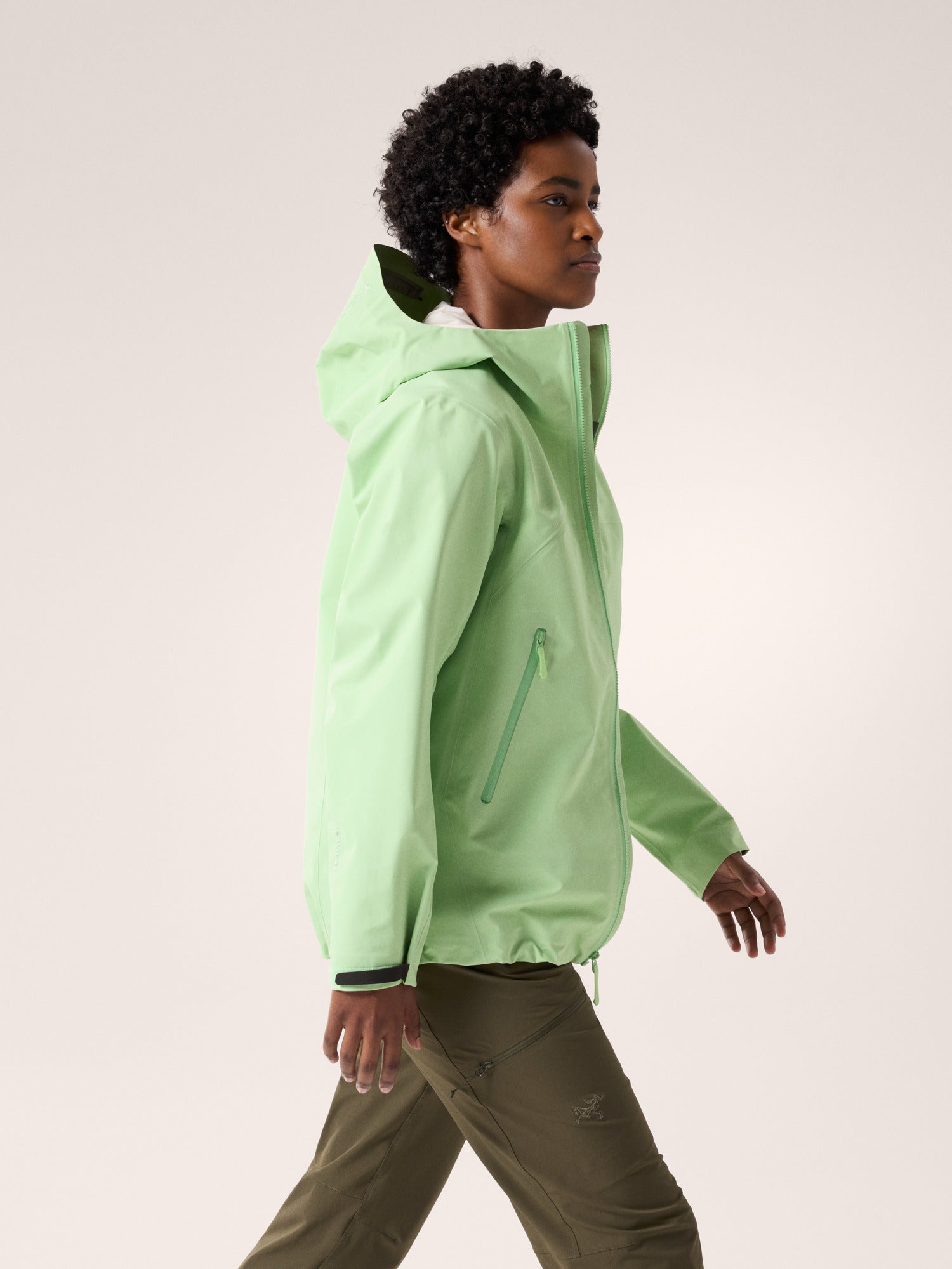 Beta Jacket Women's - Image 3
