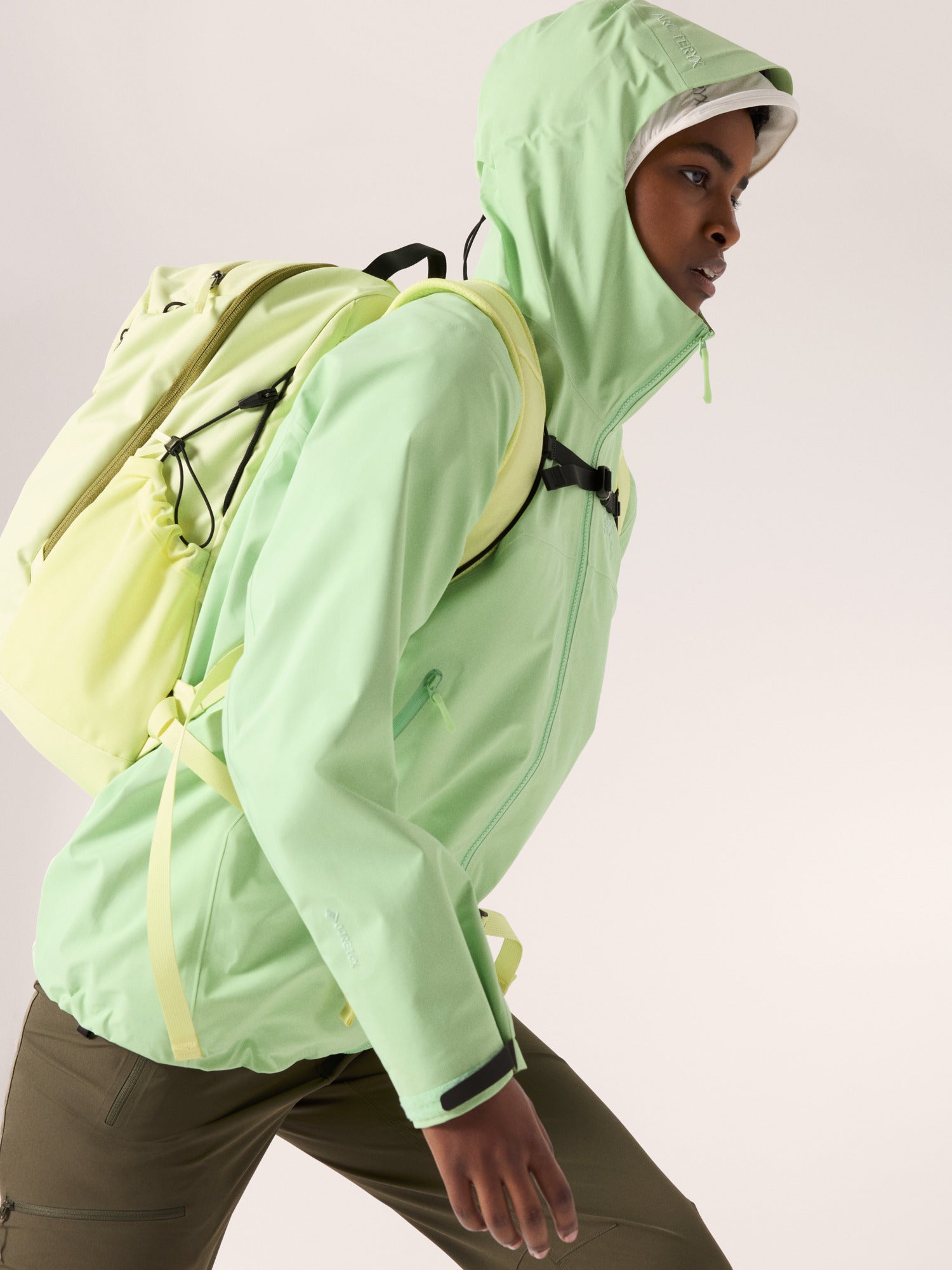 Beta Jacket Women's - Image 7