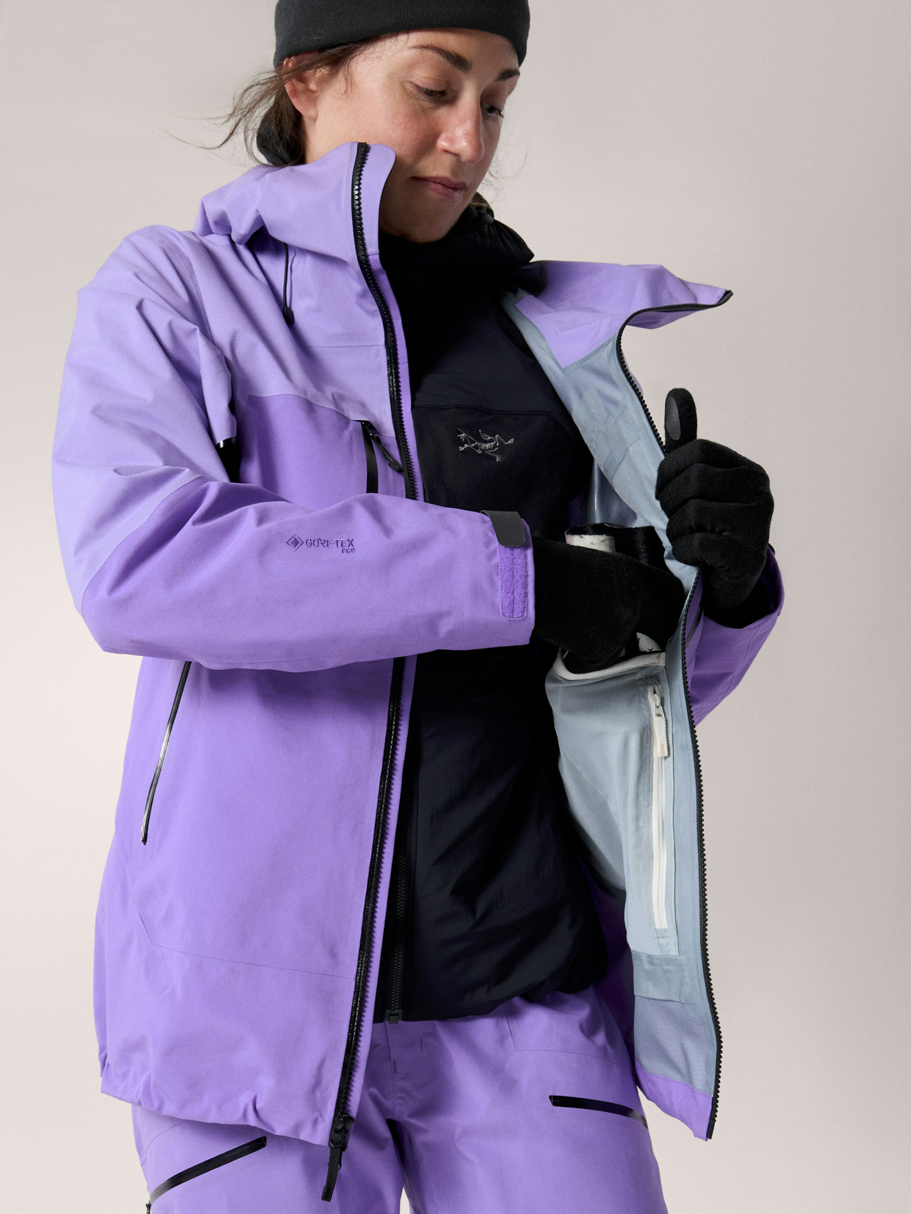 Rush Jacket Women's - Image 8