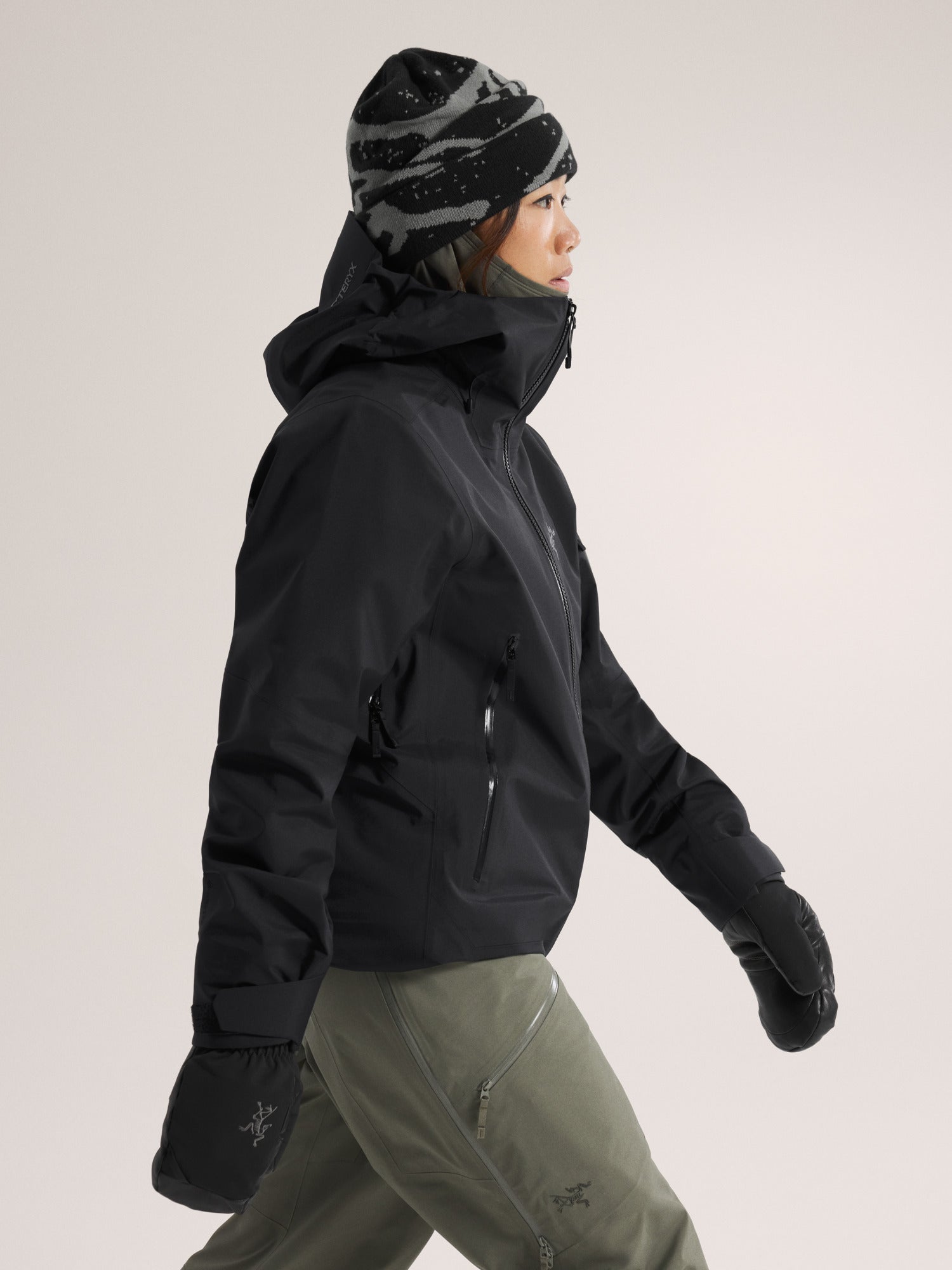 Sentinel Jacket Women's - Image 5